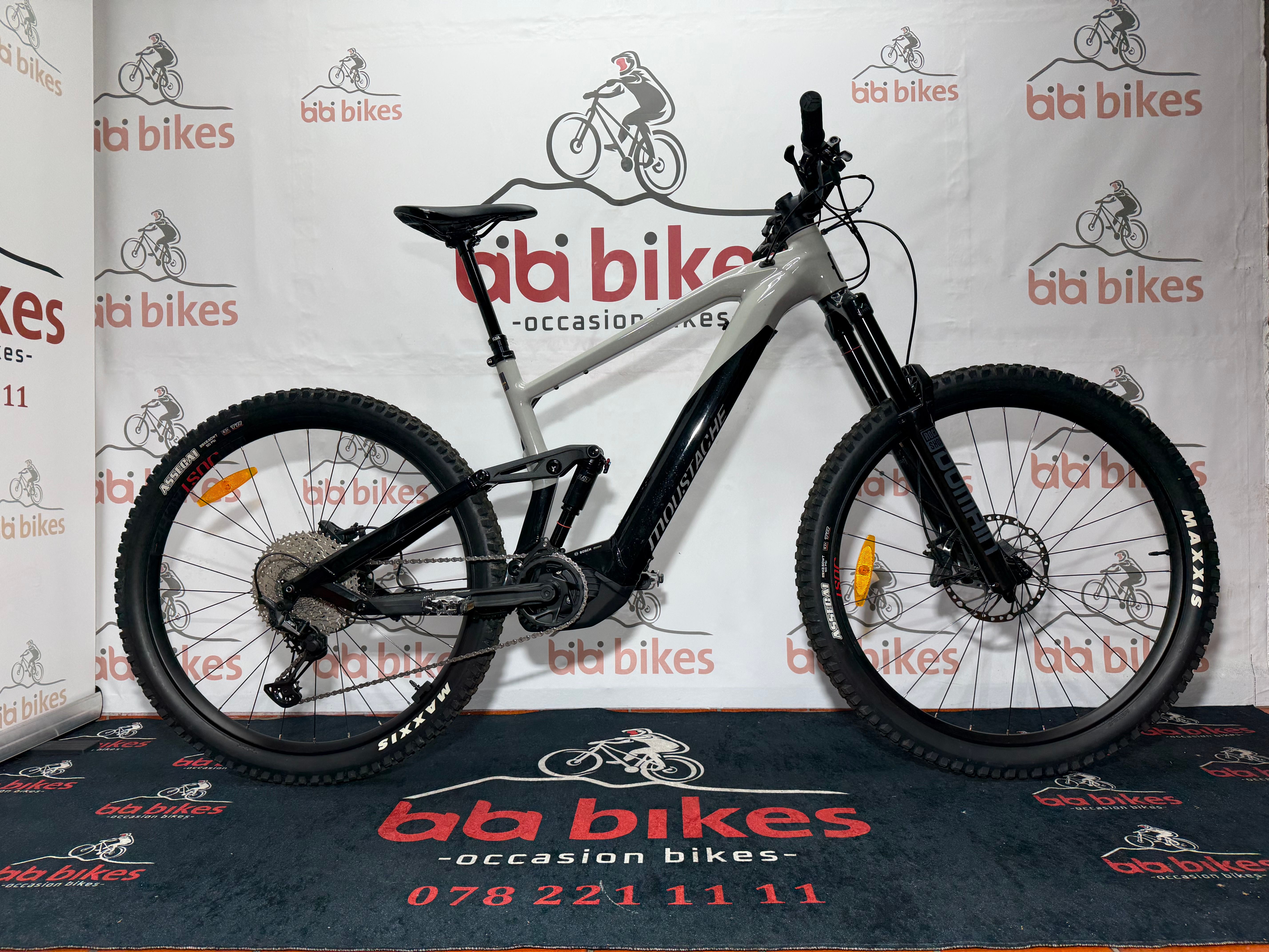 NEUWERTIG! Moustache Game 5, 750WH, Bosch 85Nm, GARANTIE!