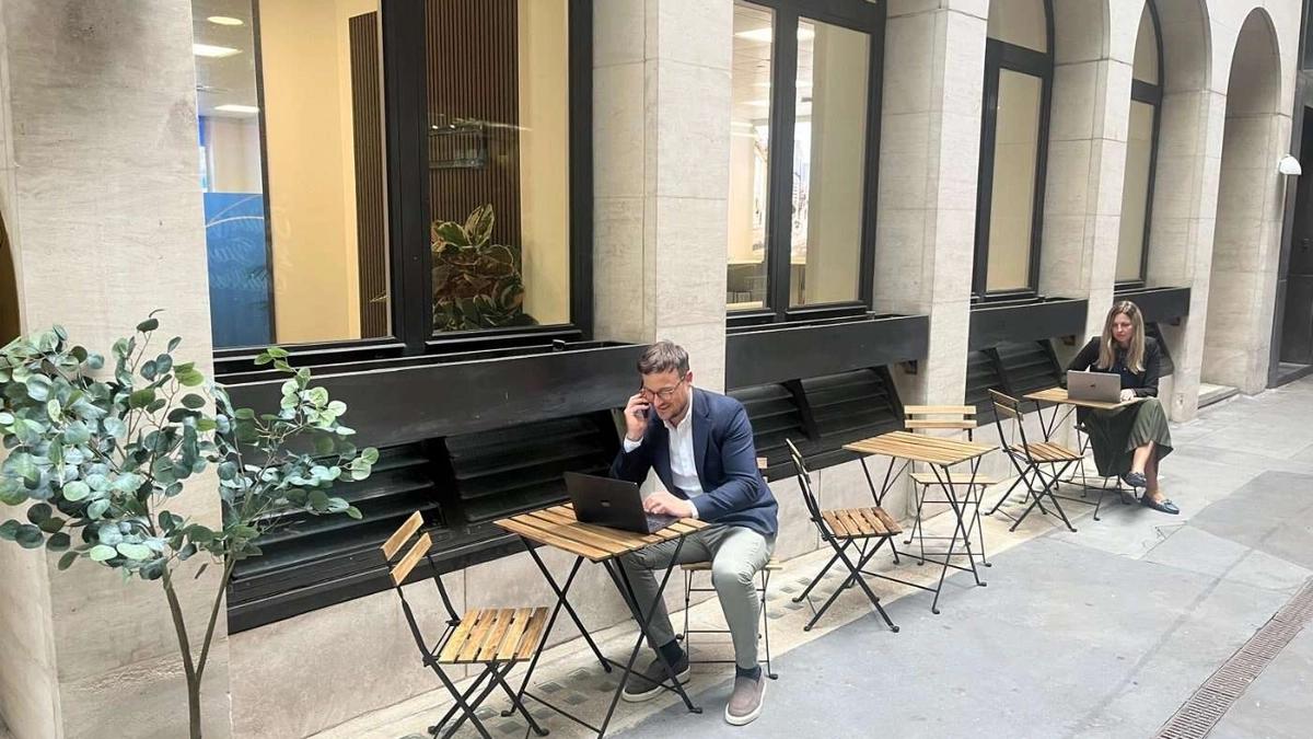 Boring Money Office