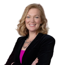 Photo of Holly Mackay