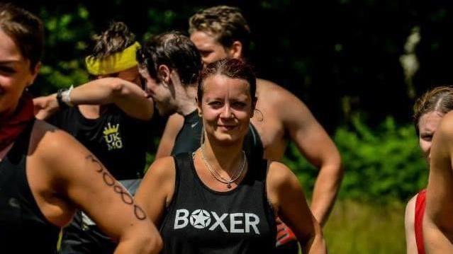 Photo of article writer Dasa Medvecka reflecting on being a single mum