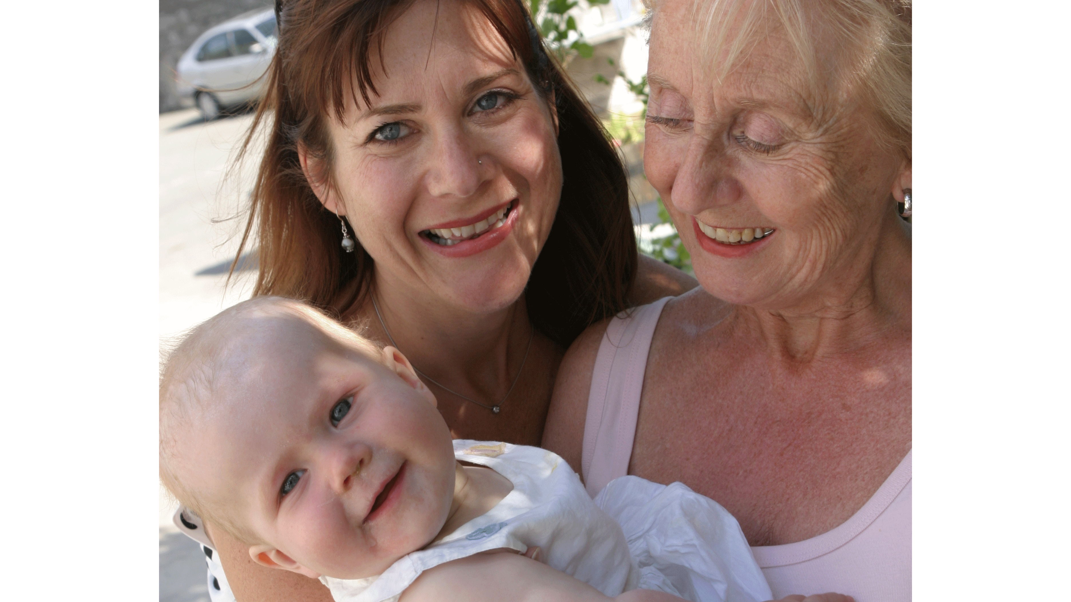 Article writer Alana Kirk with her first daughter Daisy and her mother Pat