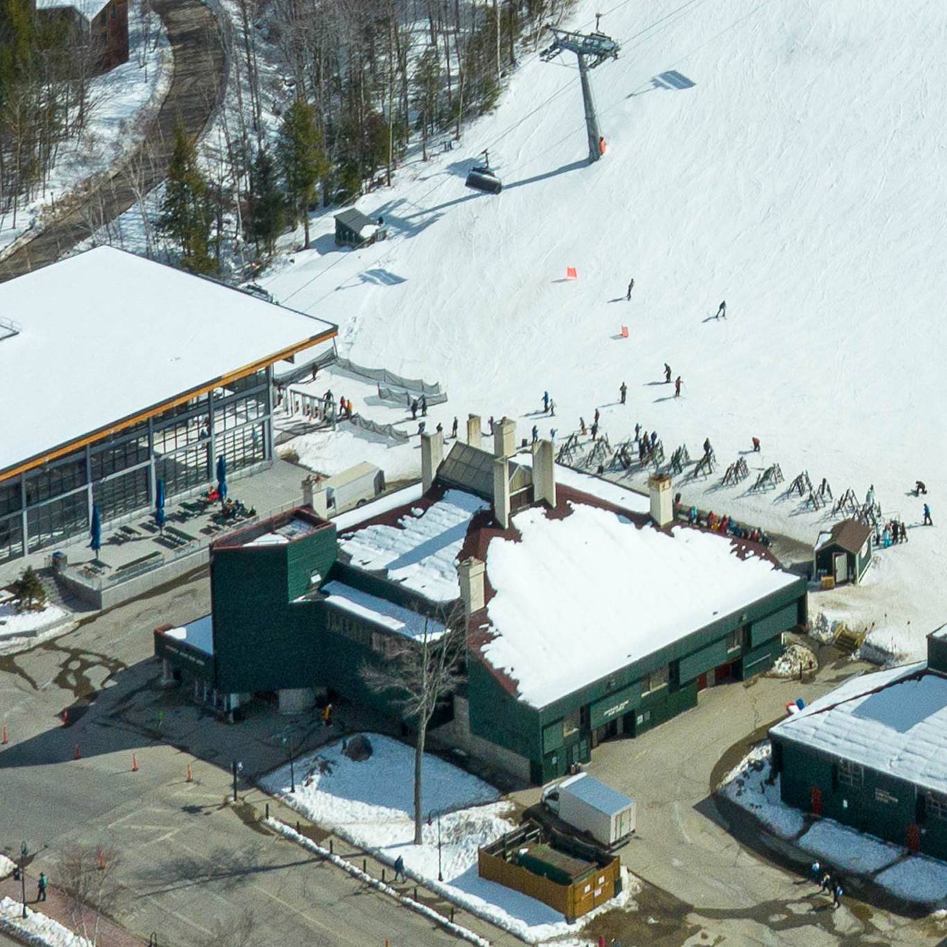 Arial Photo of the governor adams lodge base area