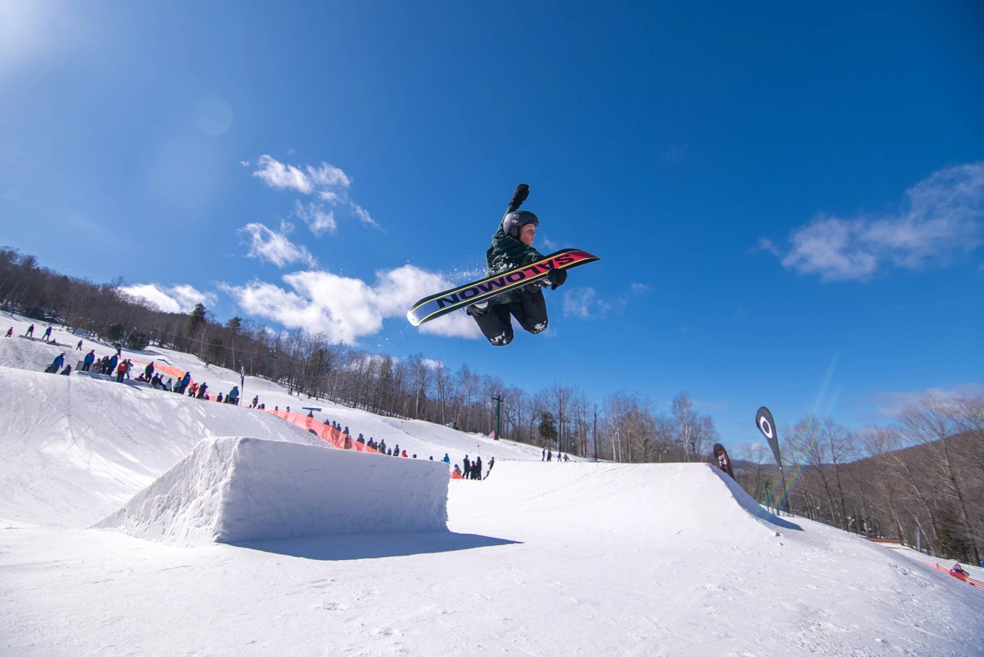 Competition team member doing a grab