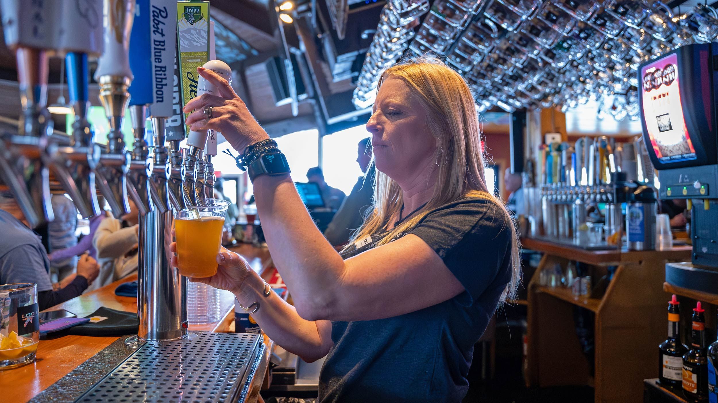 Food + Beverage Employee