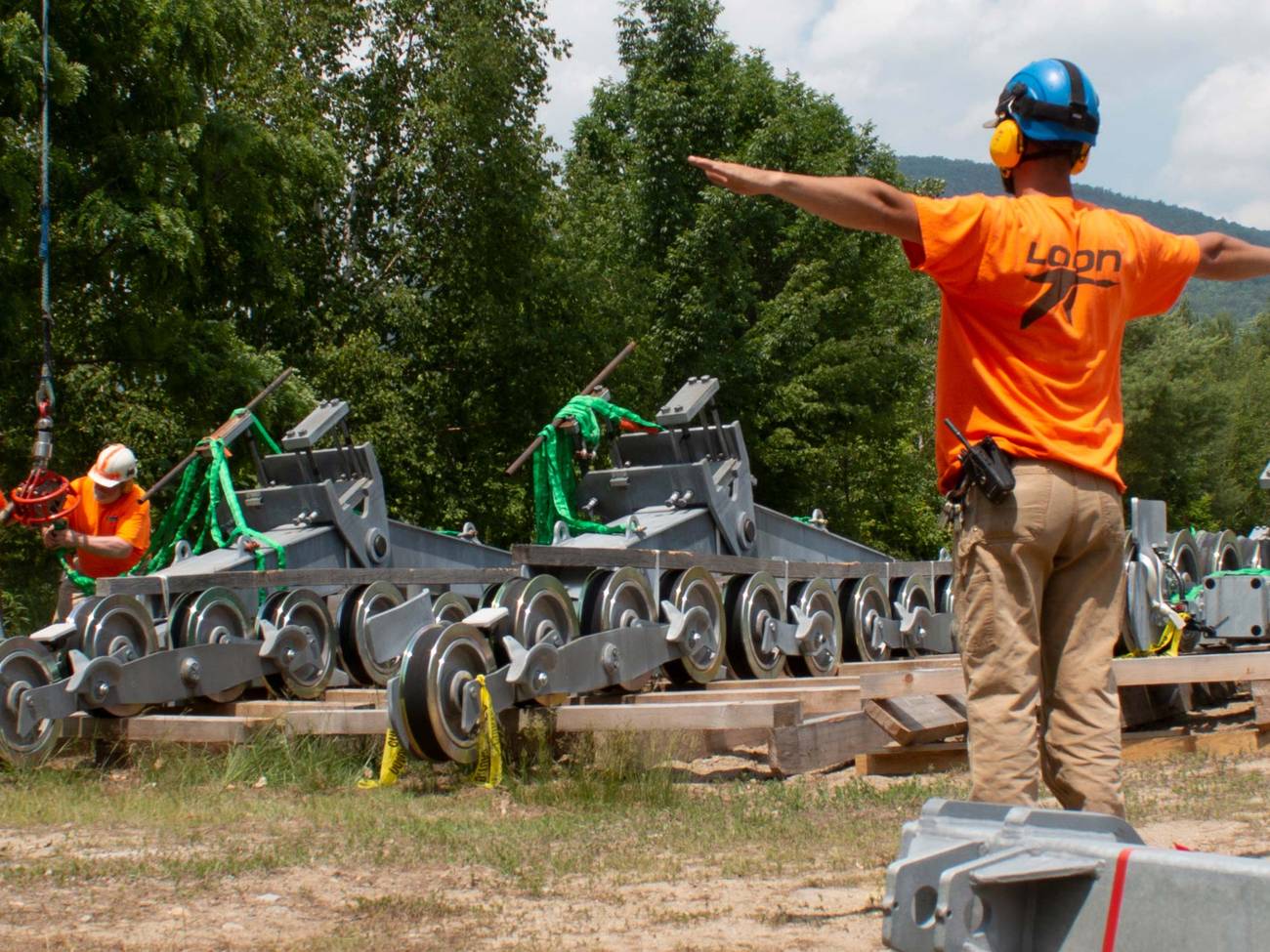 Kancamagus 8 tower installation.