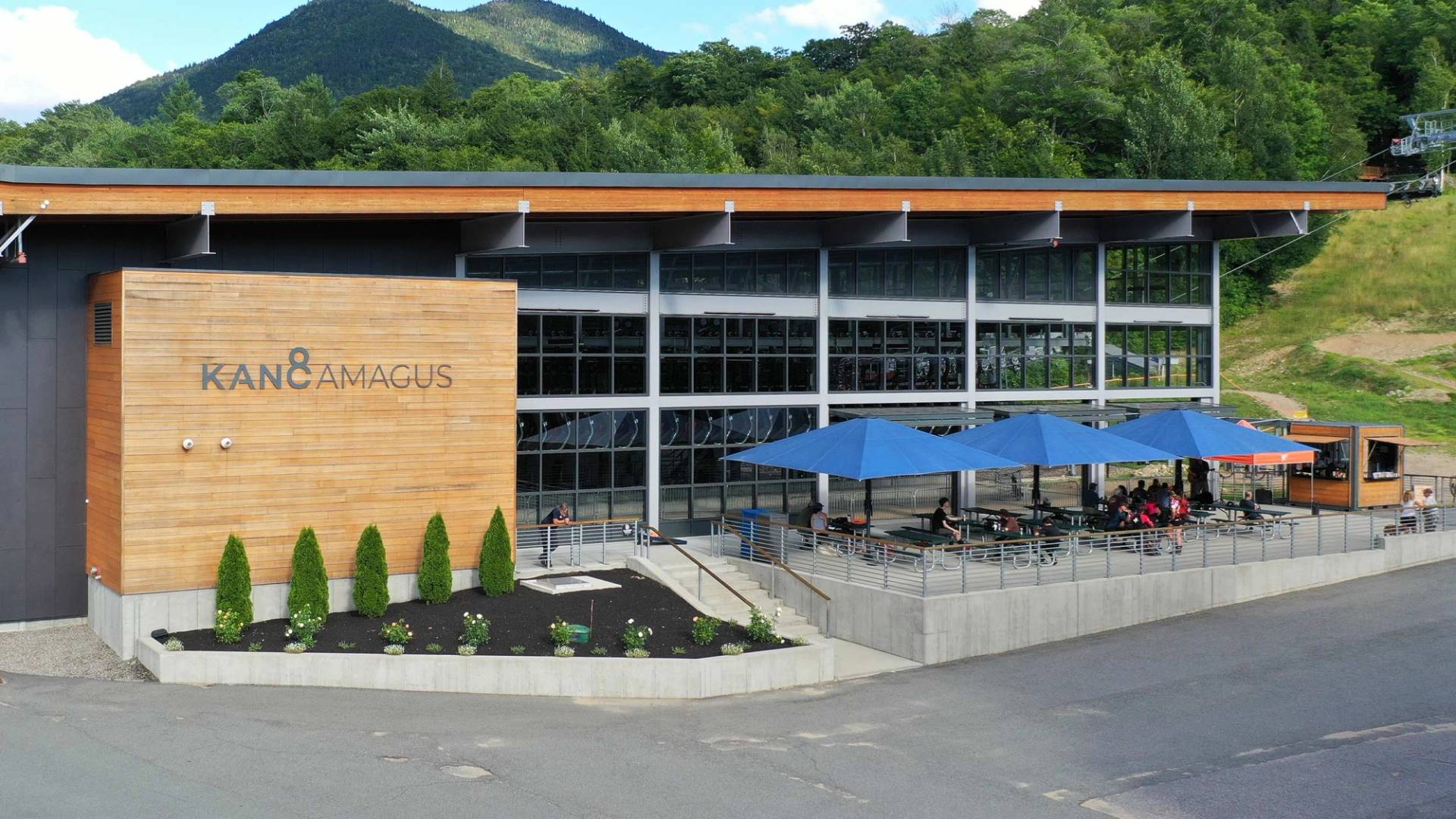 kanc 8 patio