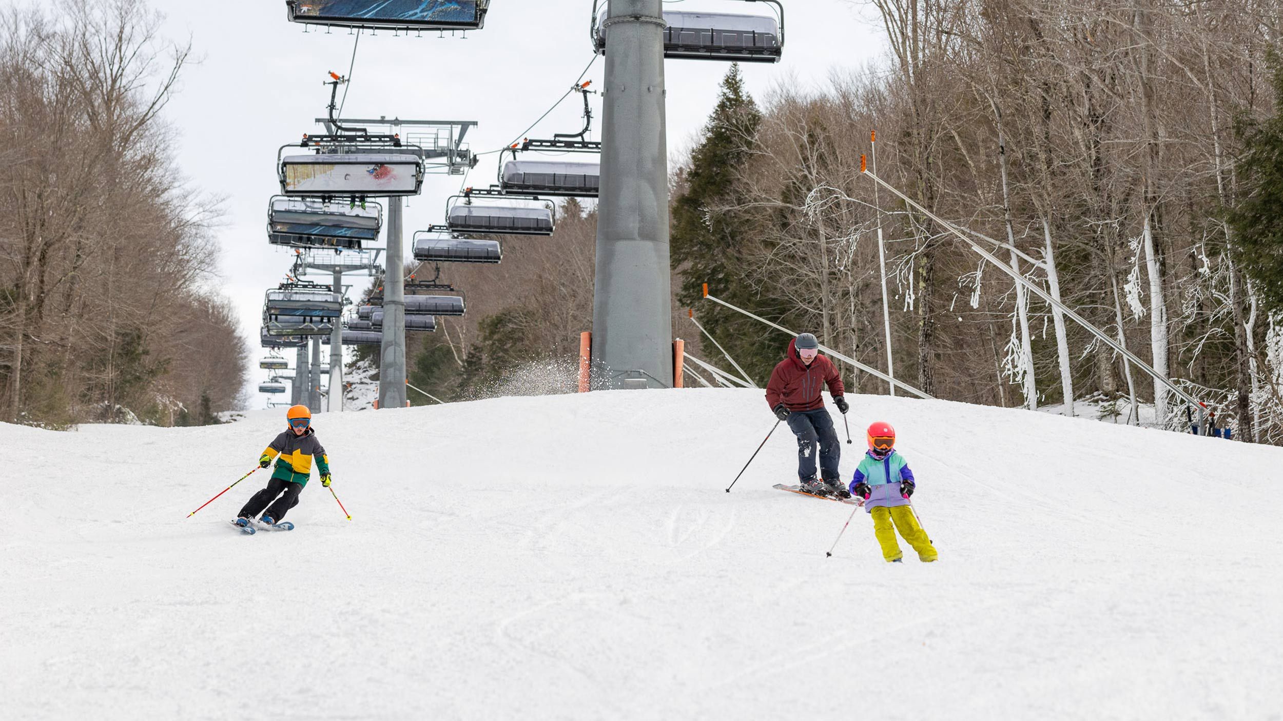 Family skiing under Kancamagus 8