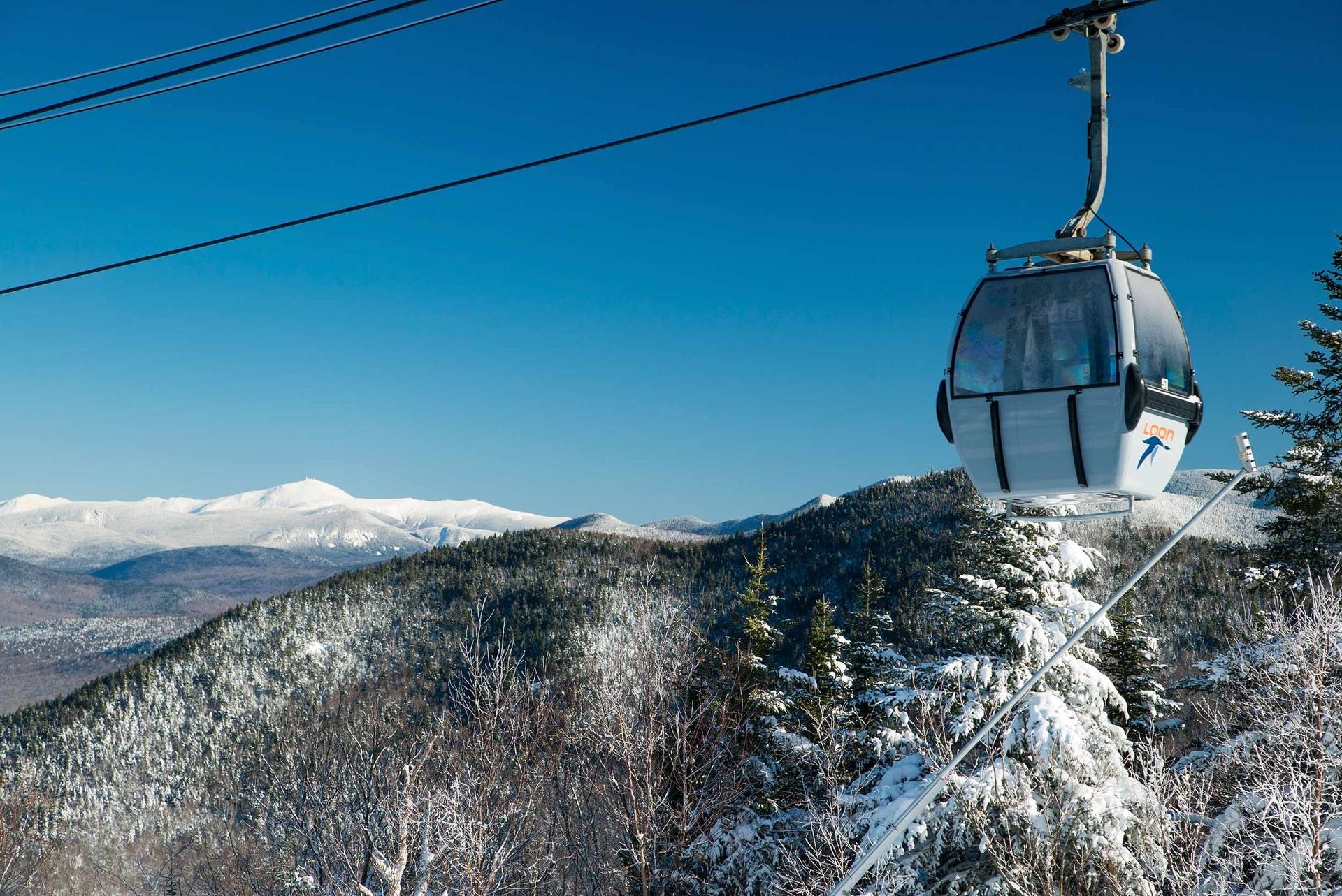 Winter gondola skyride
