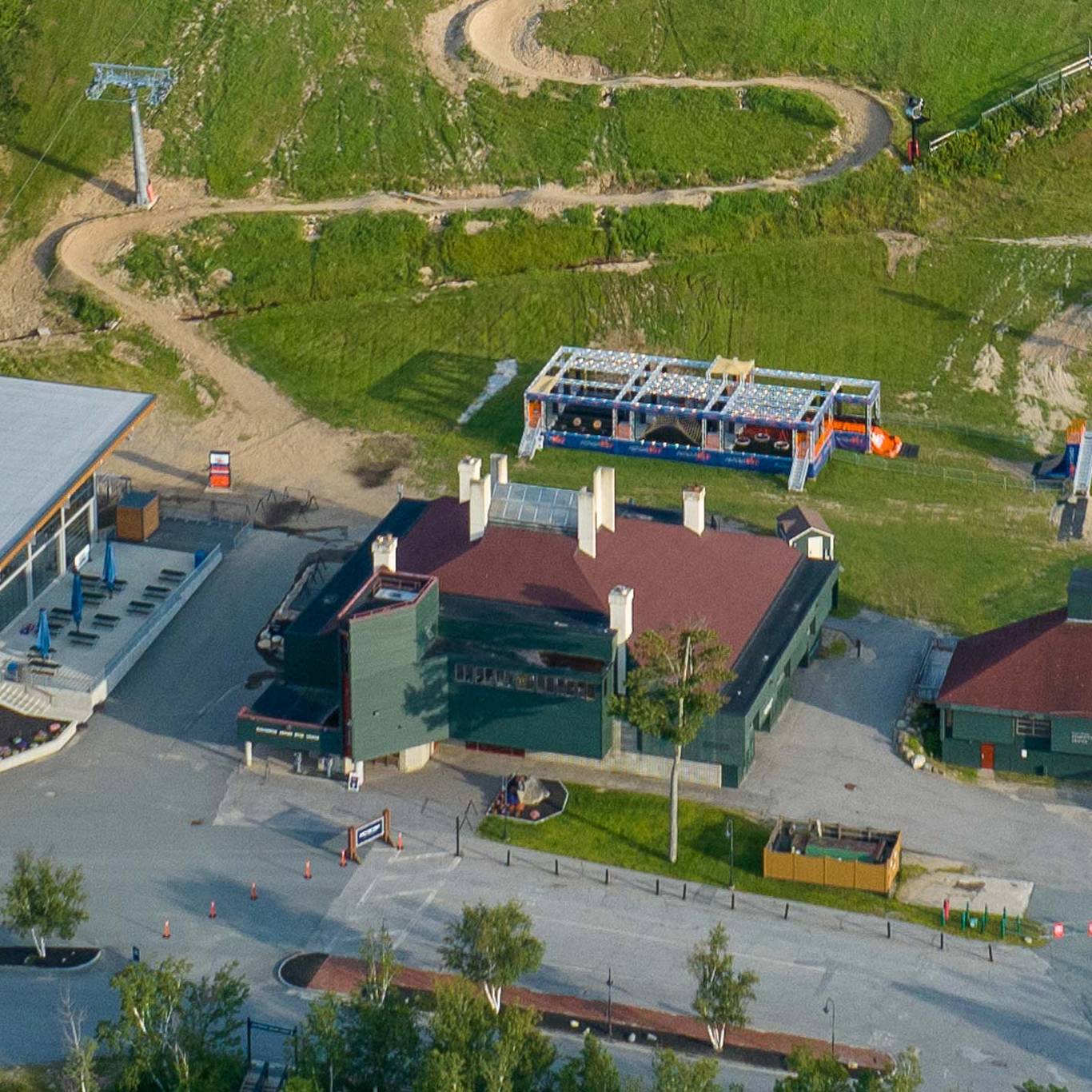 Arial Photo of the governor adams lodge base area