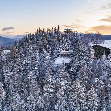 summit cafe with sunrise in winter