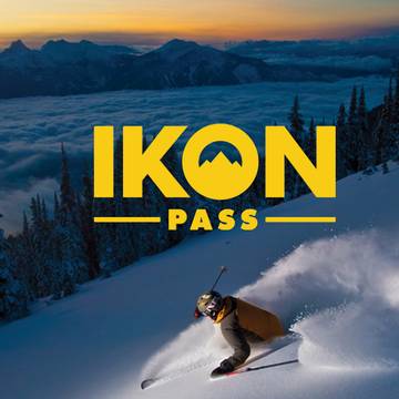 Advanced female skier on steep ski trail at Loon Mountain Resort