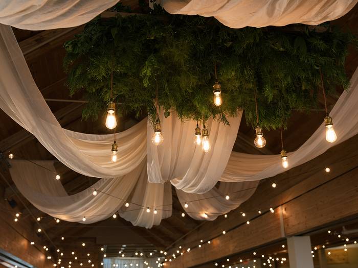 Drapping in the King Pine Room