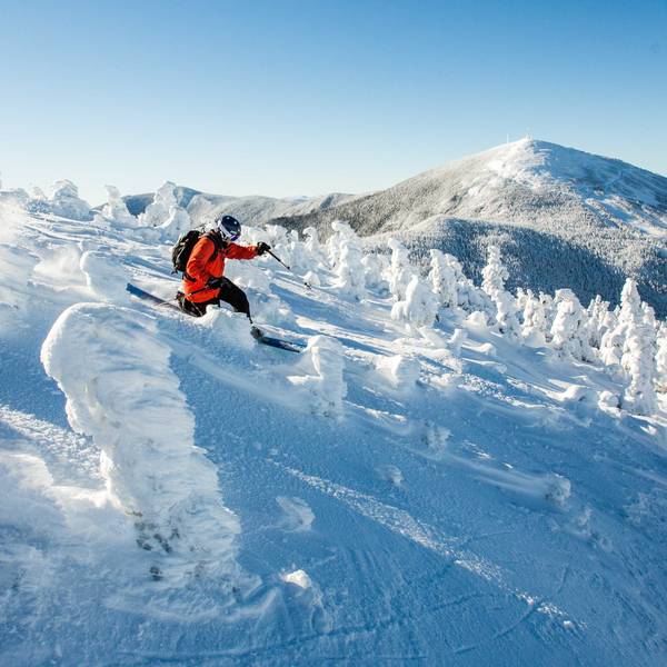 Skiing from Burnt Mountain summit