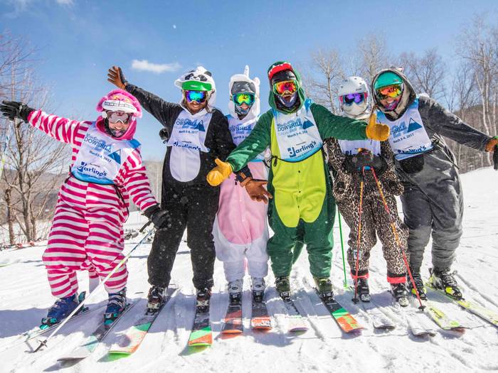 Downhill 24 Skiers in Costumes