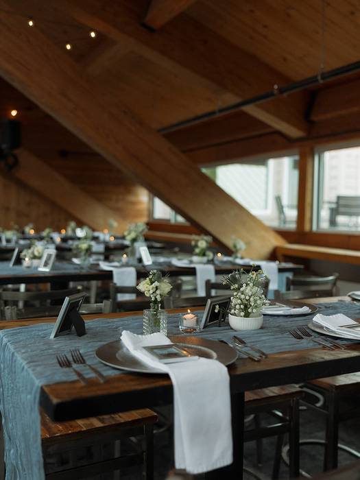 Widowmaker wedding table
