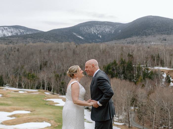 Strokes wedding couple outside