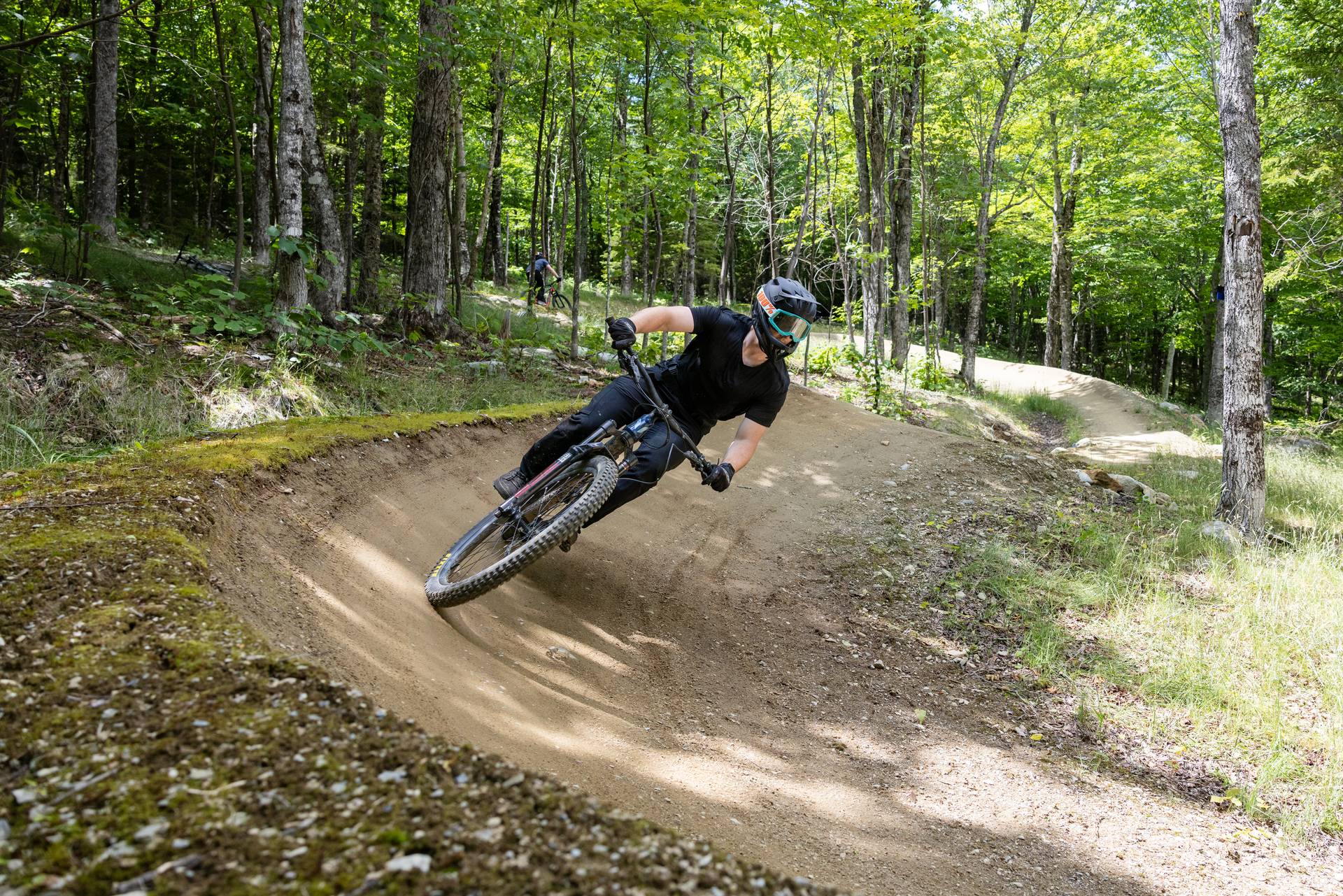 Rider on a flow trail