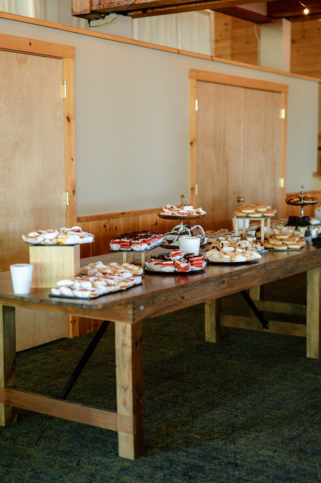 Food table display