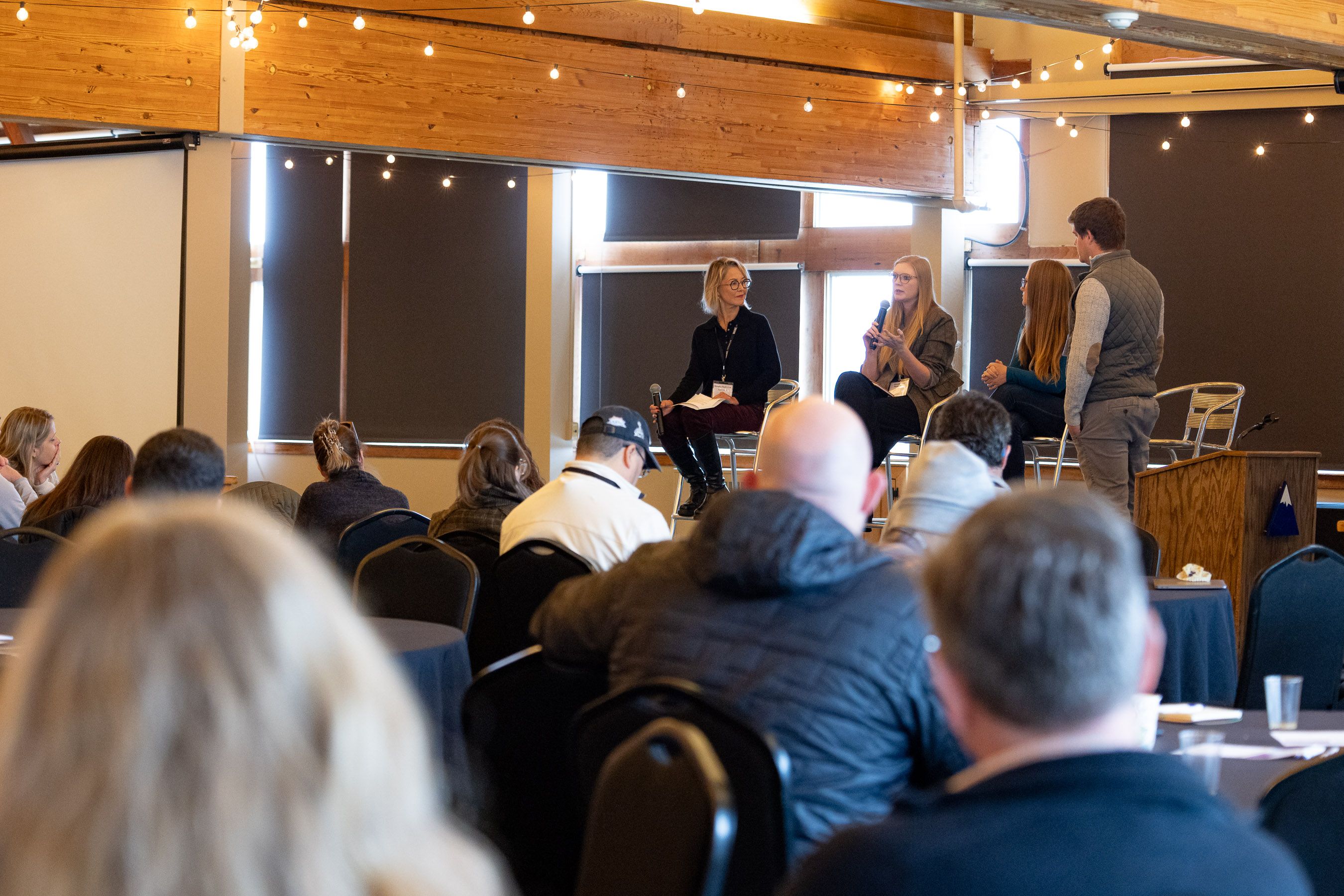 Kingpine room conference stage 