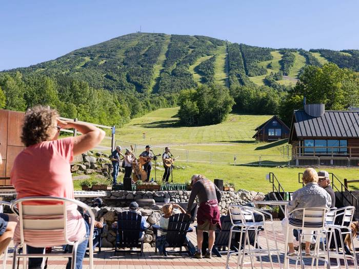 The Beach at Sugarloaf with live music