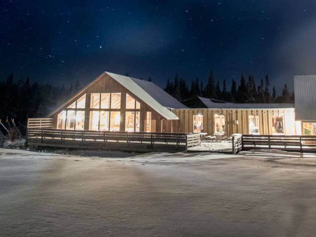 Bullwinkles illuminated at night