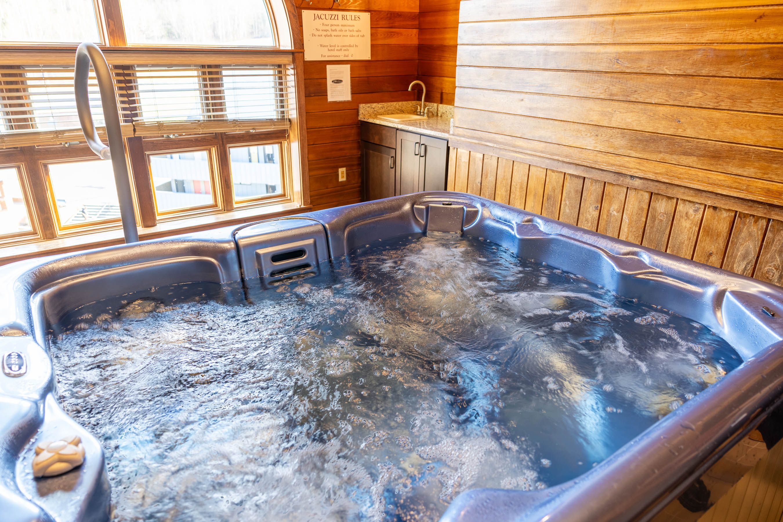 The penthouse suite's fancy hot tub 