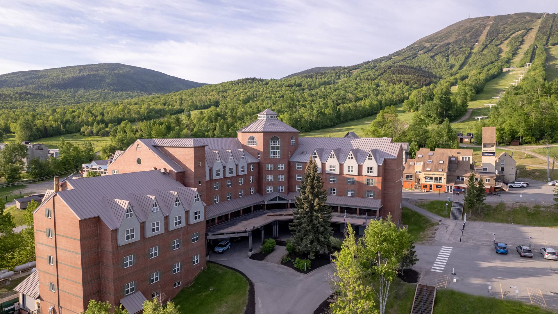 Sugarloaf Hotel Summer