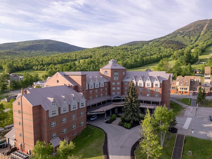 Sugarloaf Mountain Hotel during the summer