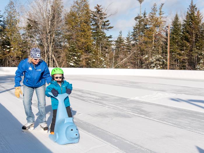 Skate lesson with young skater