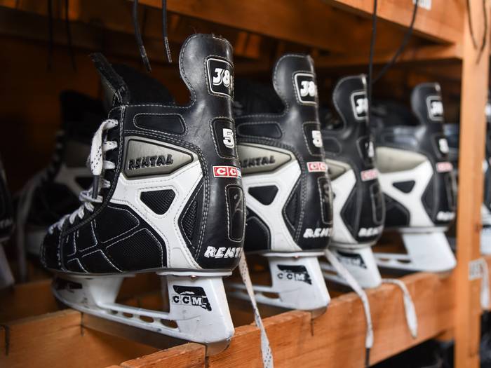 Hockey skates