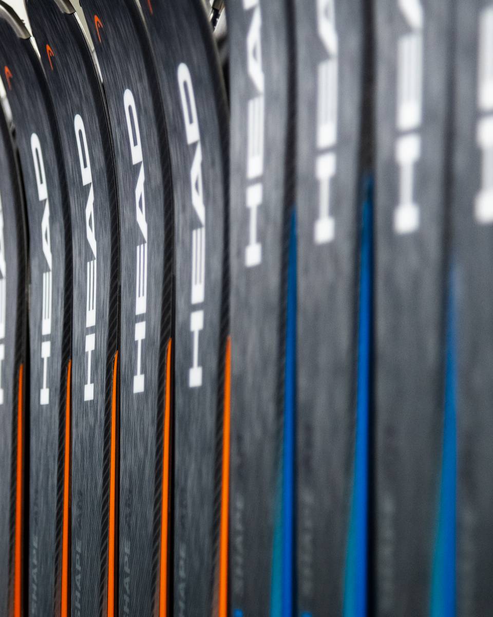 High performance rental Head skis.
