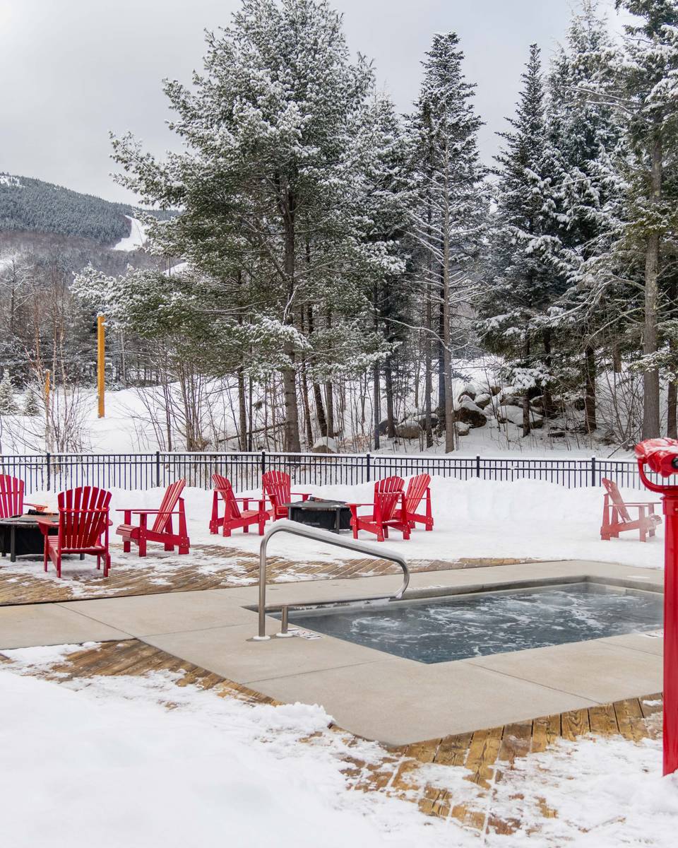 The outdoor hot tub at the Snow Cap Inn at Sunday River.