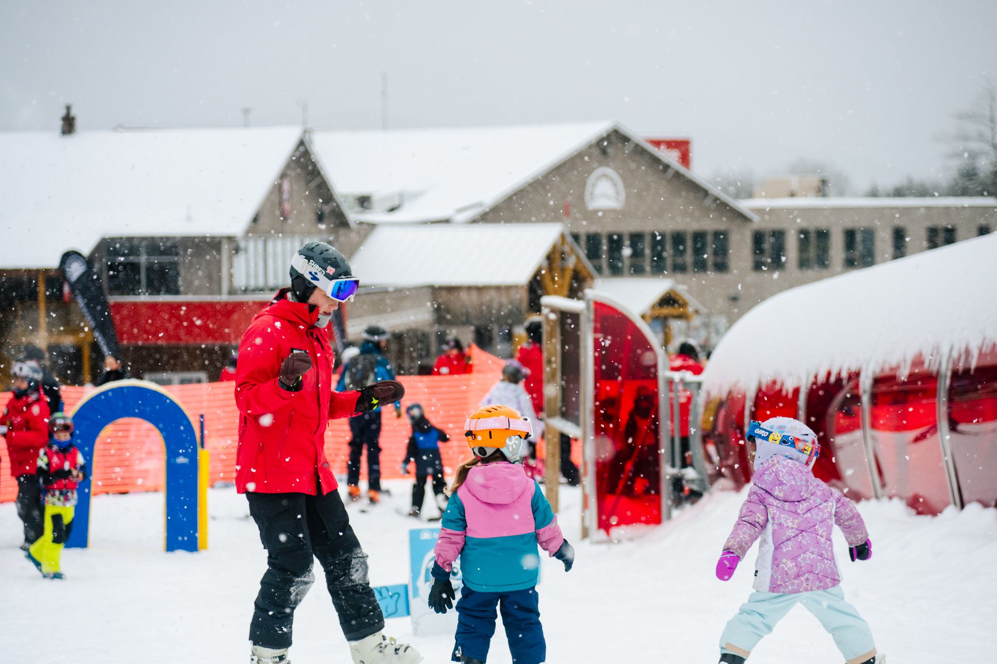 A group of kids taking a lesson at Sunday River.