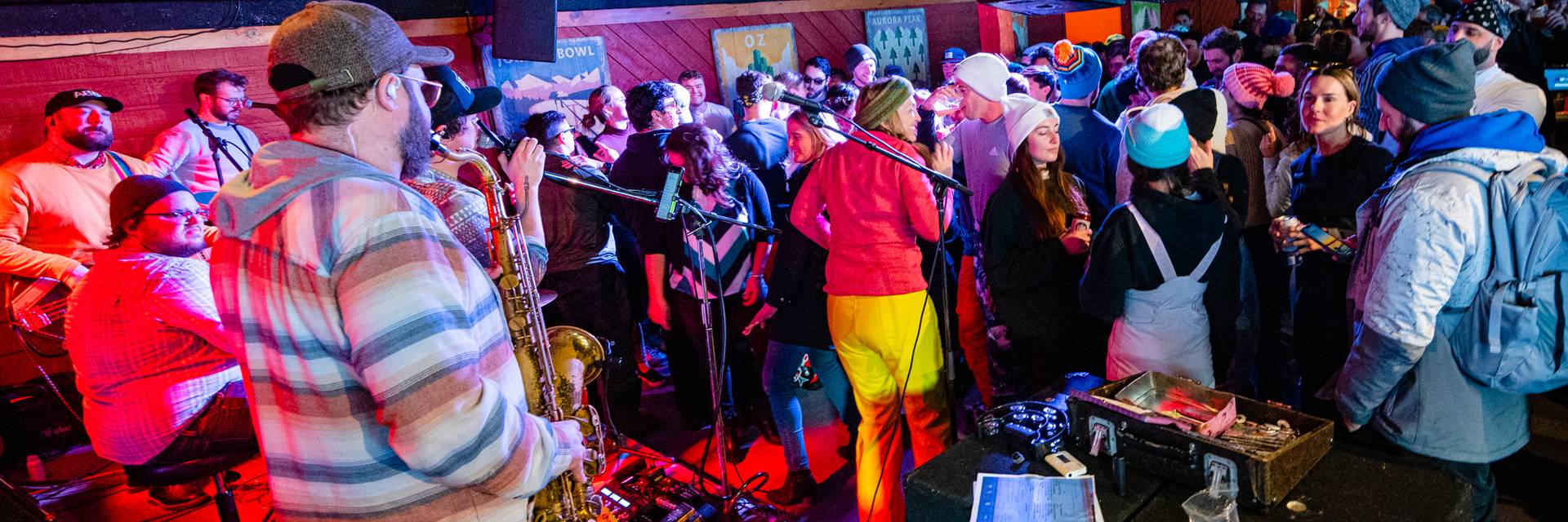 People jamming out at the Foggy Goggle at Sunday River.