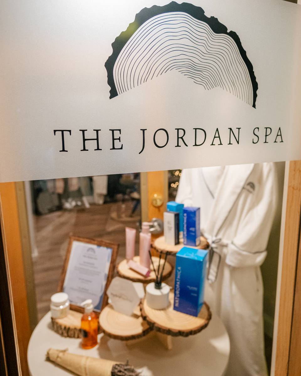 The Jordan Spa doorway.