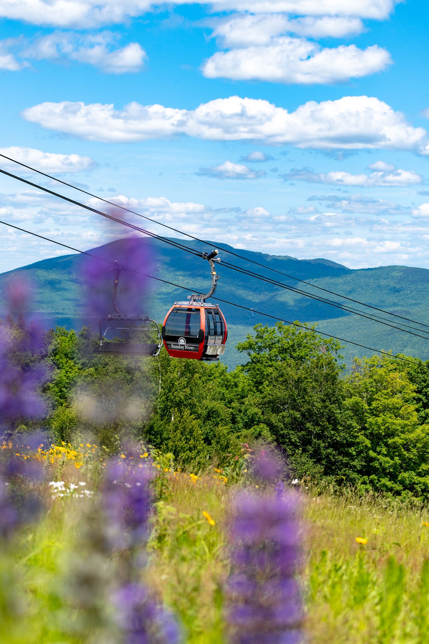 The Chondola at Sunday River spinning for scenic lift rides in the summer.