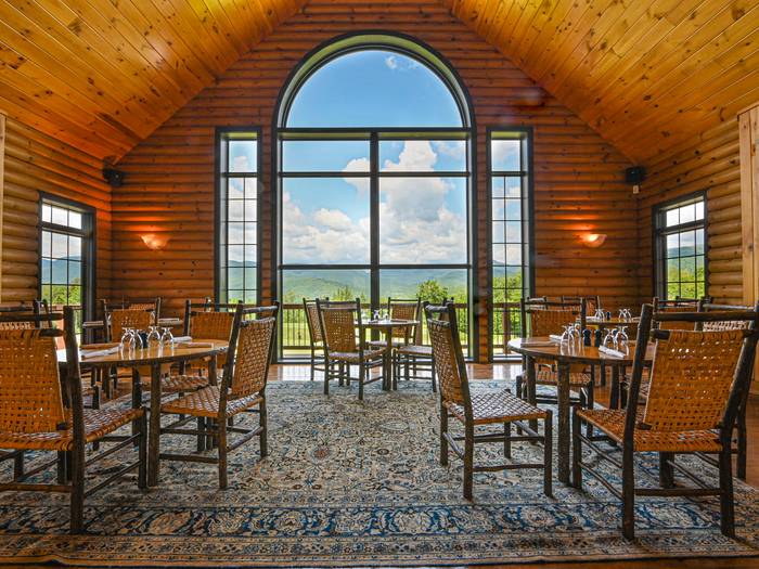 The inside of The Clubhouse at Sunday River.