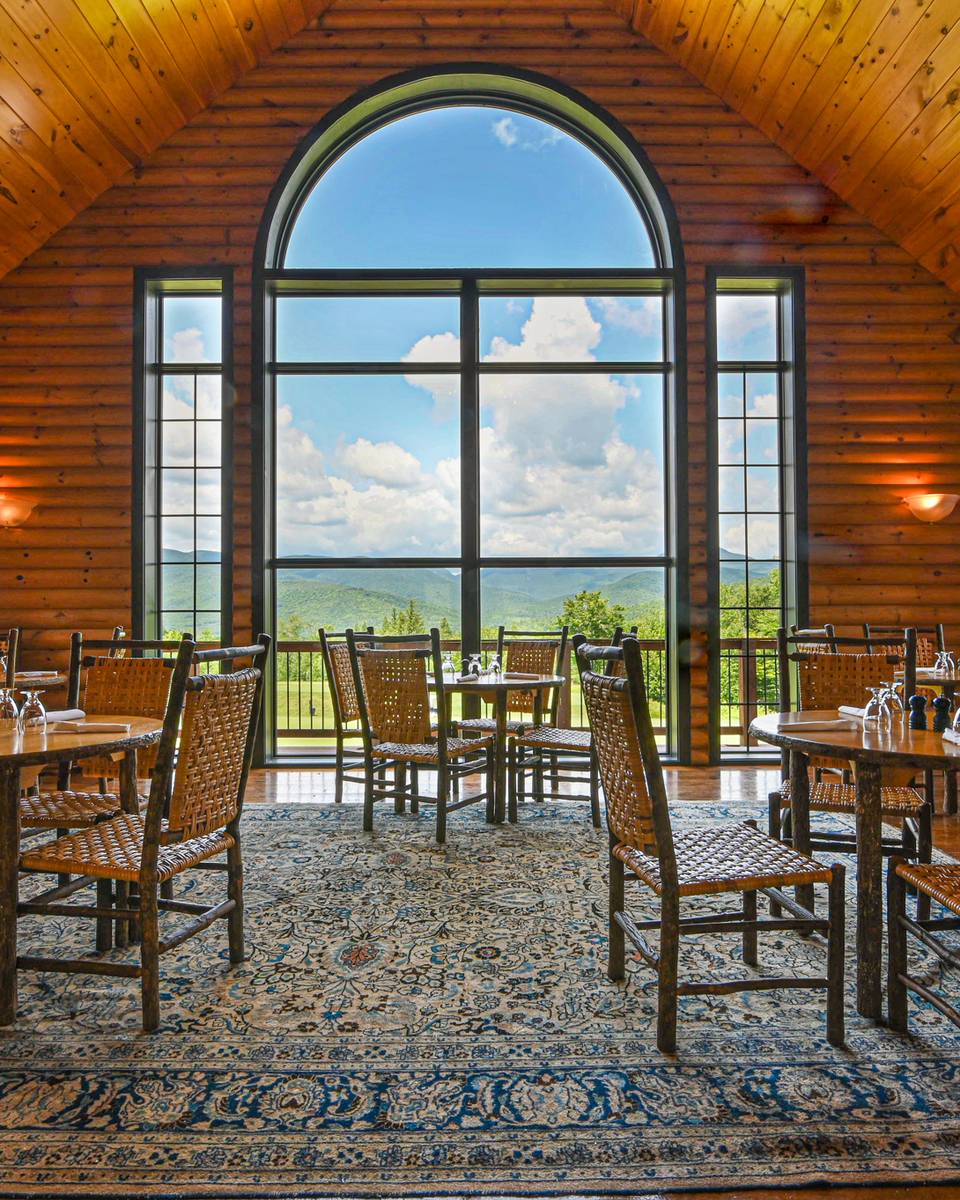 The inside of The Clubhouse at Sunday River.