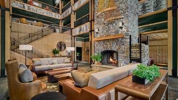 Jordan Lobby at Sunday River.