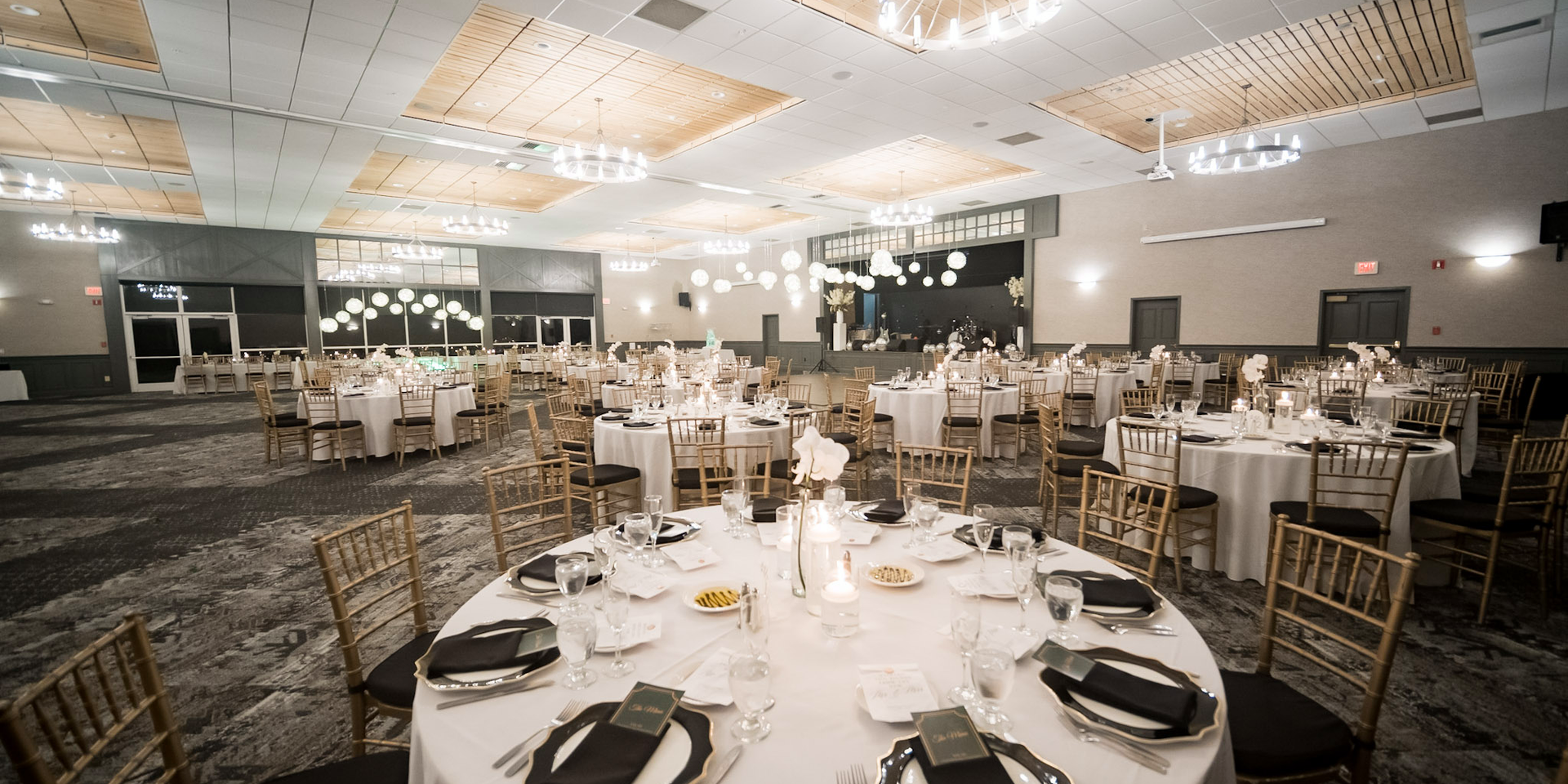 The Grand Ballroom at Sunday River set up for a beautiful wedding.