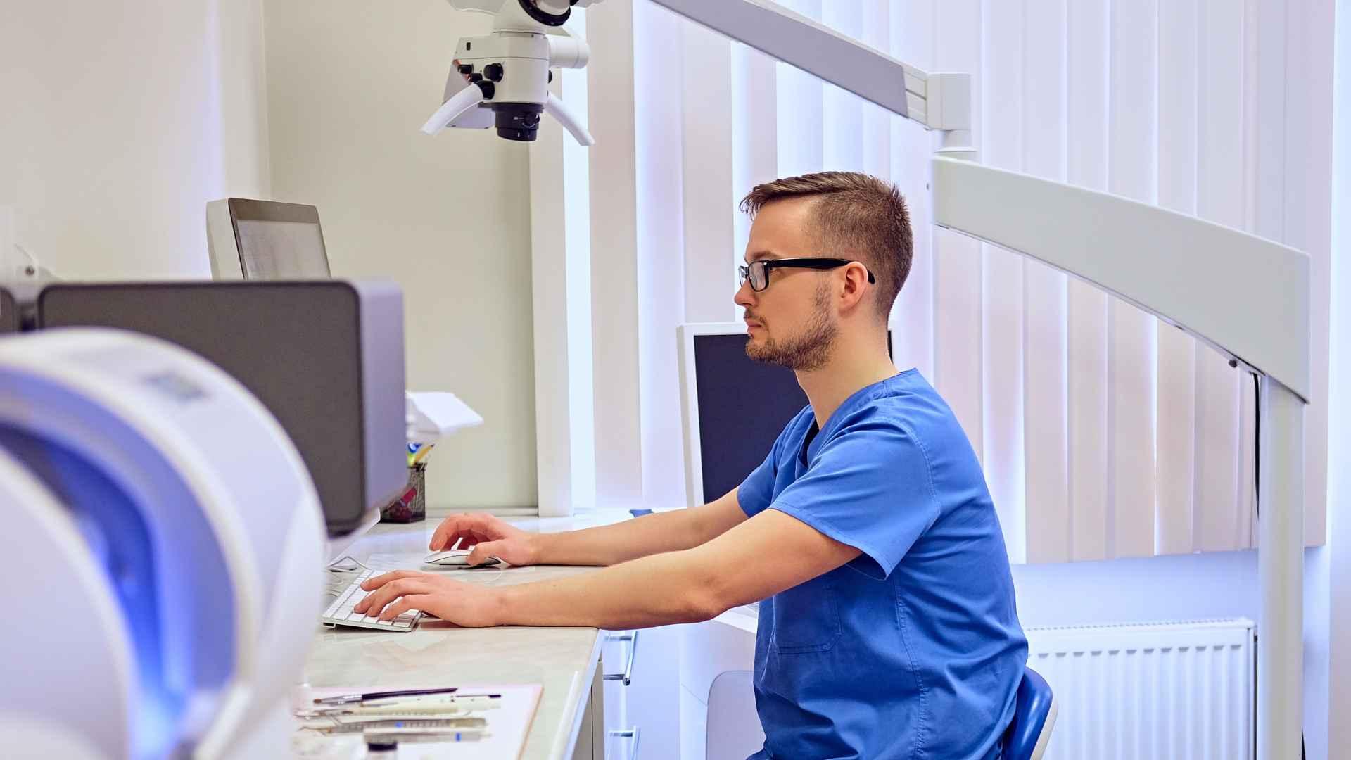 Los 8 tips para elegir el mejor software dental