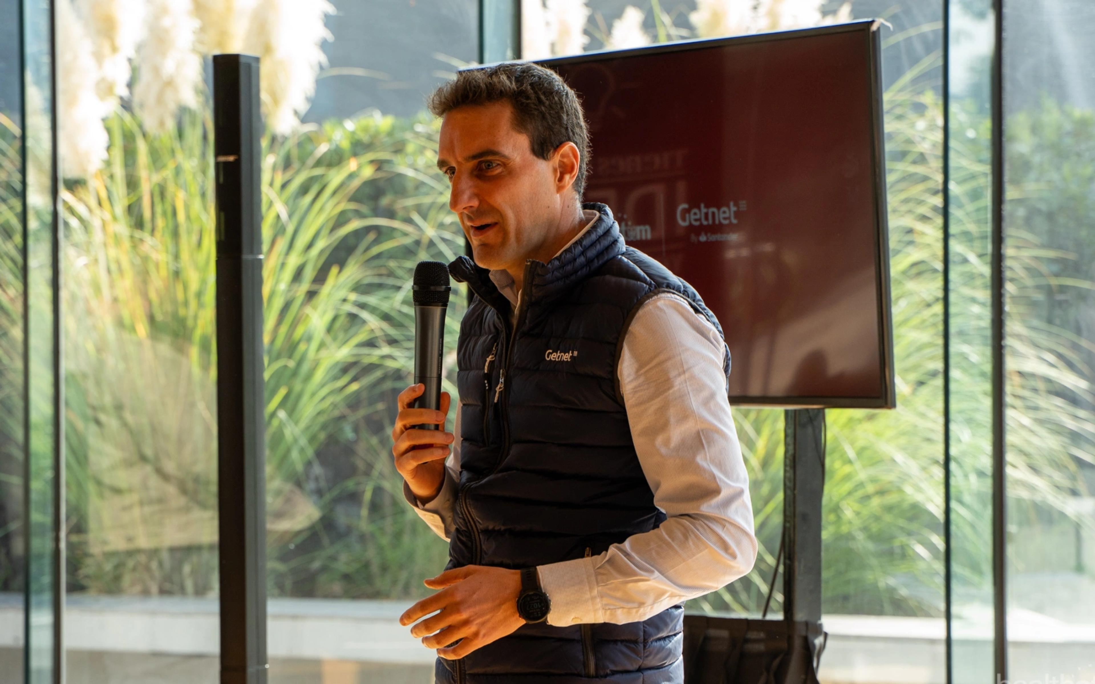 Healthatom y Getnet lanzan alianza para optimizar los pagos en clínicas dentales y centros médicos del país