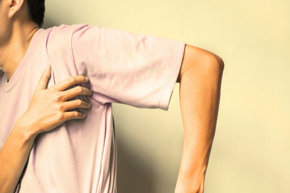 ¿Es bueno nadar con tendinitis en el hombro? | Clínica Recupérate en Salamanca