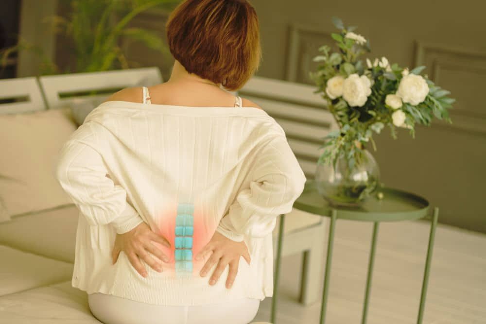 ¿Es bueno andar con hernia discal? Beneficios y recomendaciones | Clínica Recupérate en Salamanca