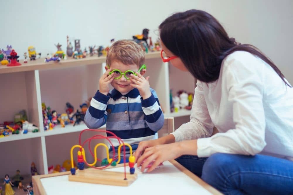 Ludoterapia: Beneficios y tratamiento en psicología infantil | Clínica Recupérate en Salamanca
