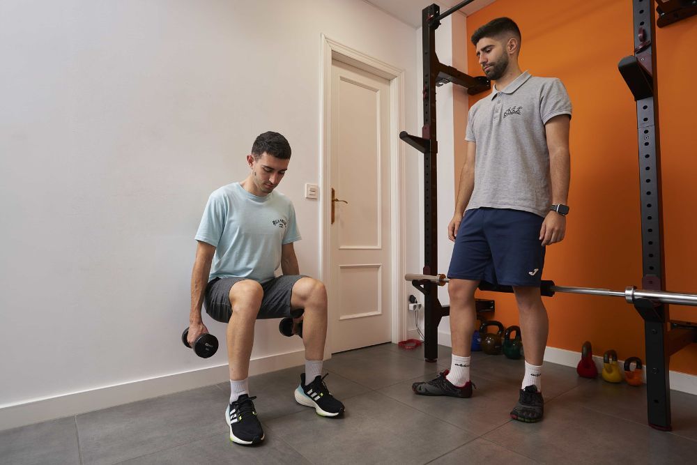 Ejercicios de rehabilitación de rodilla después de una lesión | Clínica Recupérate en Salamanca