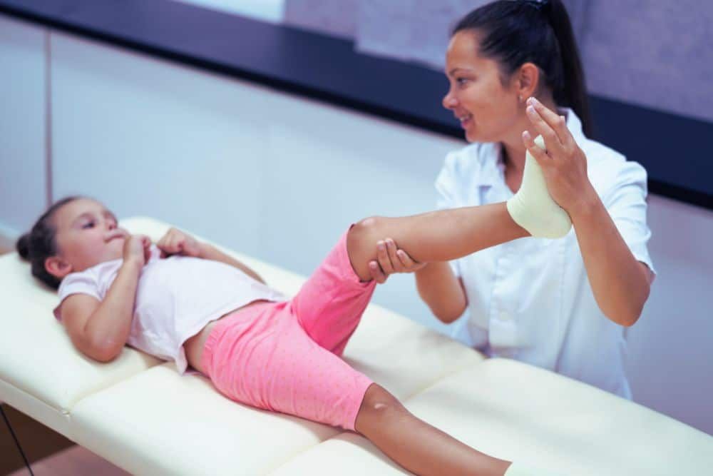 Fisioterapia pediátrica: tratamiento especializado para la salud de los niños | Clínica Recupérate en Salamanca