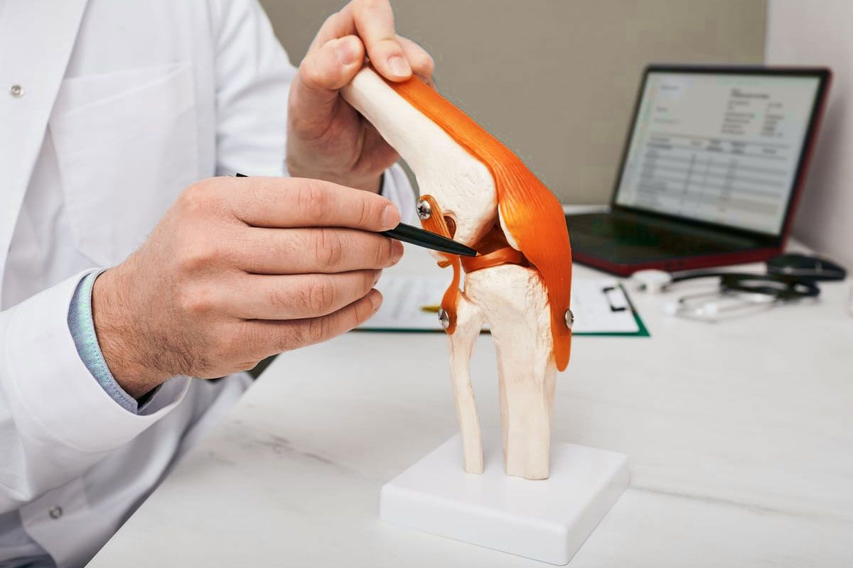 Rotura del menisco de rodilla: Qué es, síntomas y tratamiento | Clínica Recupérate en Salamanca
