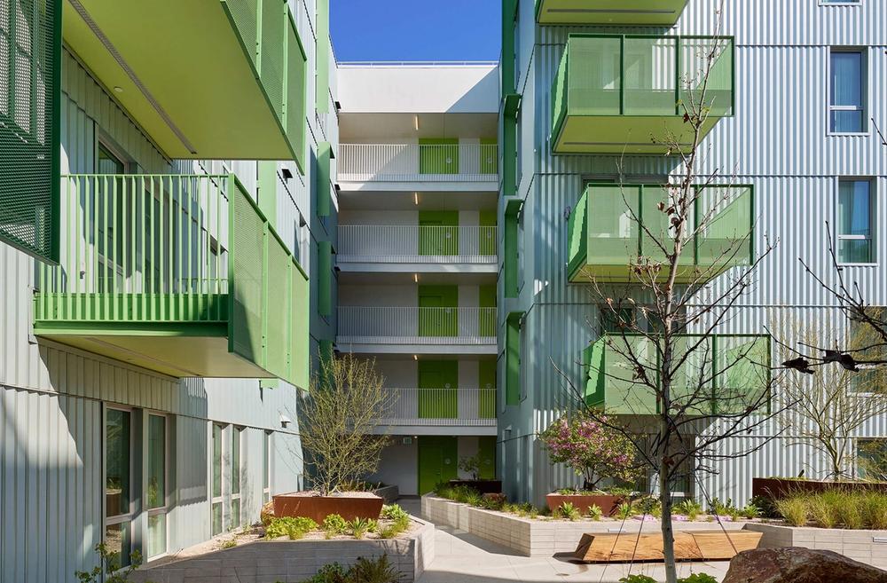 Housing Tour: Koning Eizenberg's Smv Apartments