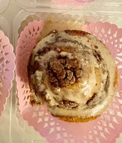 Selena Cinnamon Muffin
